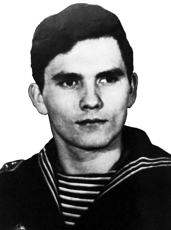 1976_Фрунзе_Васильев из вып.альбома_1_к-т-300-790.jpg
